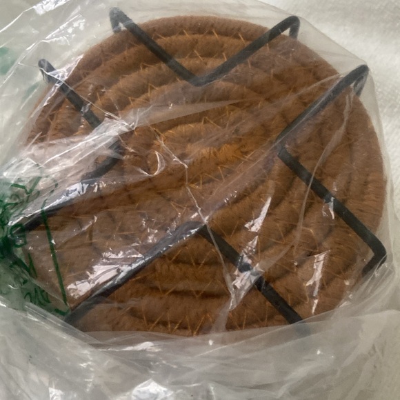 Costar - Picture 3 of 4